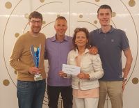 Team Snellers gewinnt die Klasse M