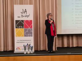 Barbara Hanne, Präsidentin des DBV, begrüßt die Teilnehmer